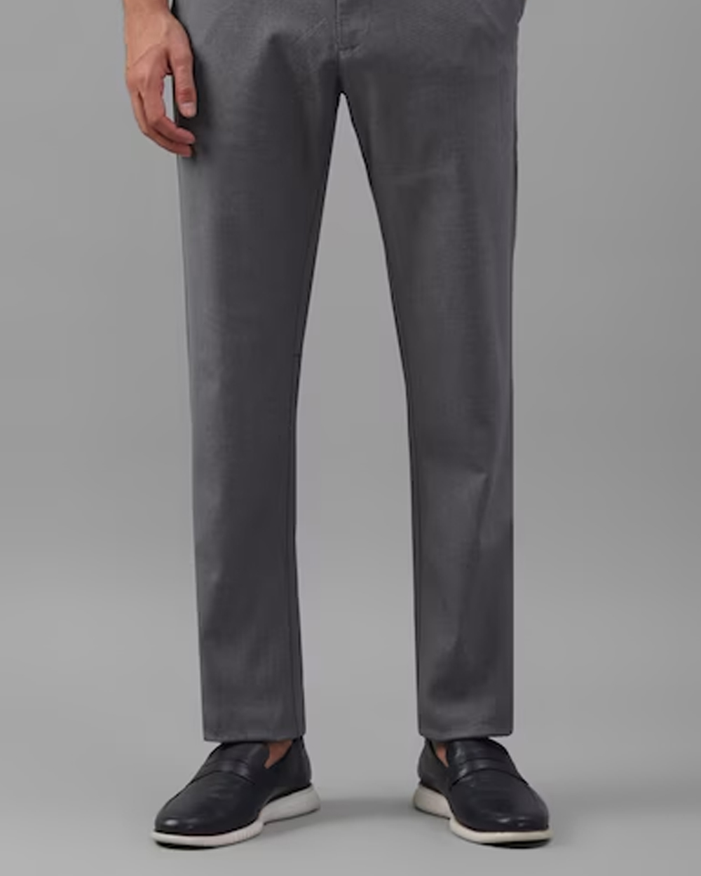 Men Grey Regular Fit Textured Casual Trousers